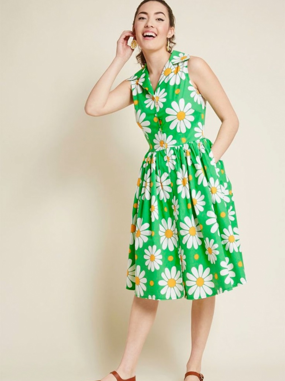 Banned Green Crazy Daisy Retro Size M